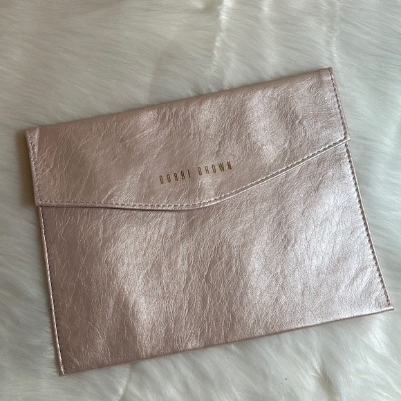 BOBBI Brown Free Samples Light Pink Cosmetic Bag - Picture 1 of 12